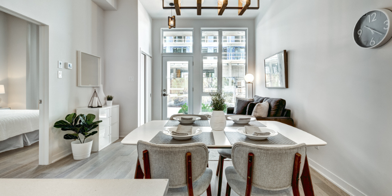 10 Apartment Staging Tricks That Attract Top-Notch Renters